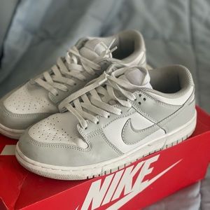 Grey fog low dunks